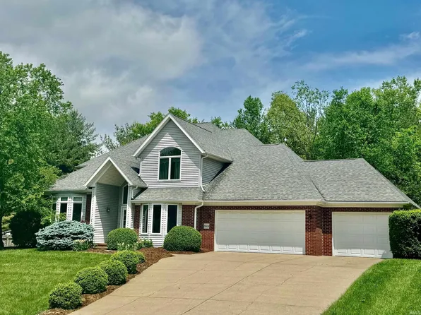 2401 E Cedarwood Dr, Bloomington, IN 47401