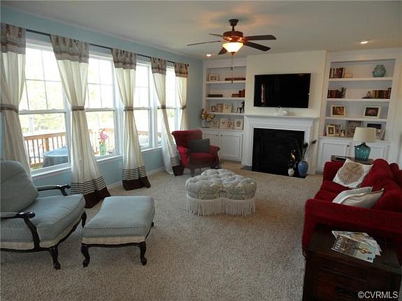 4th image of 8754 New Holland Ln