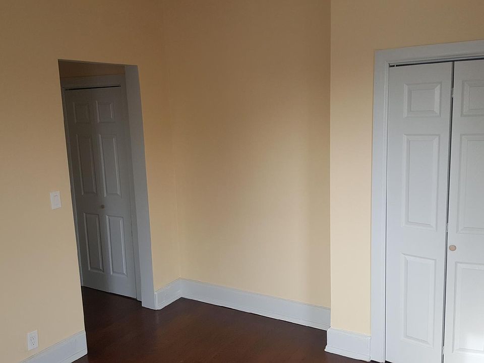 1st image of 327 E 22nd St APT 5
