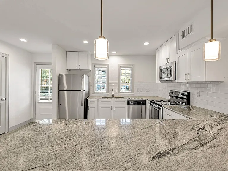 The Dawson at Stratford Apartments — Photo 117
