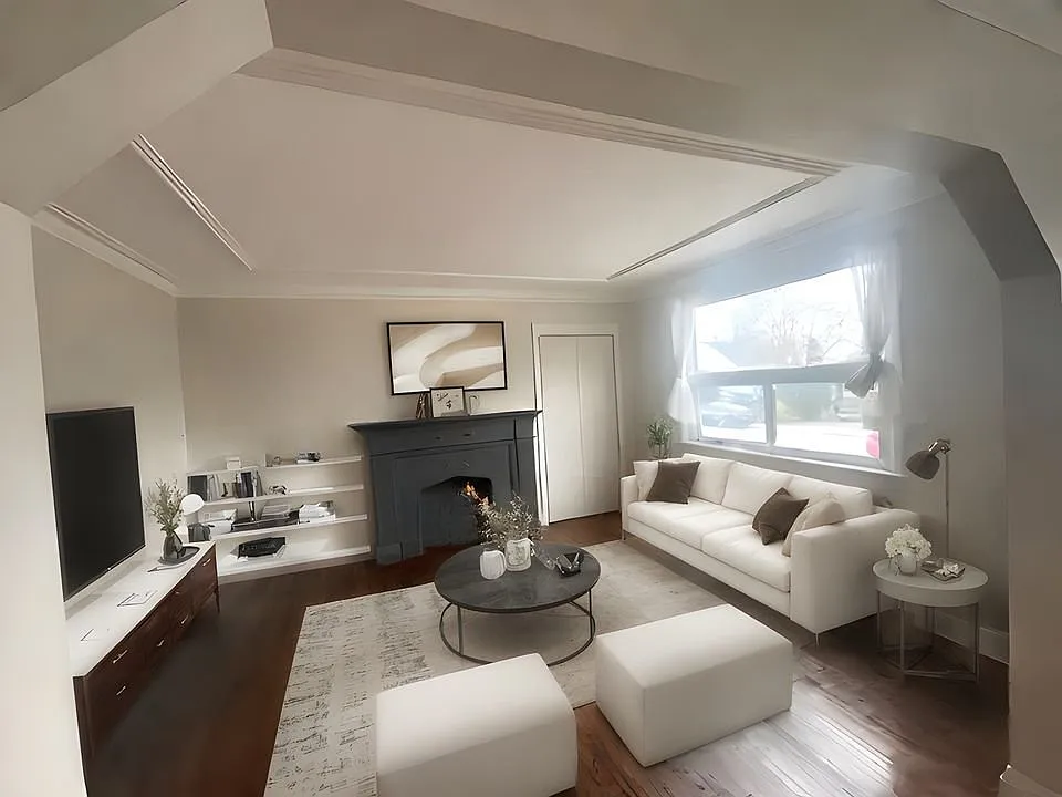 135 Leyton Ave photo 1