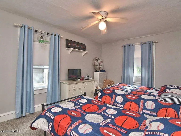 2333 Adams Ave — Photo 21
