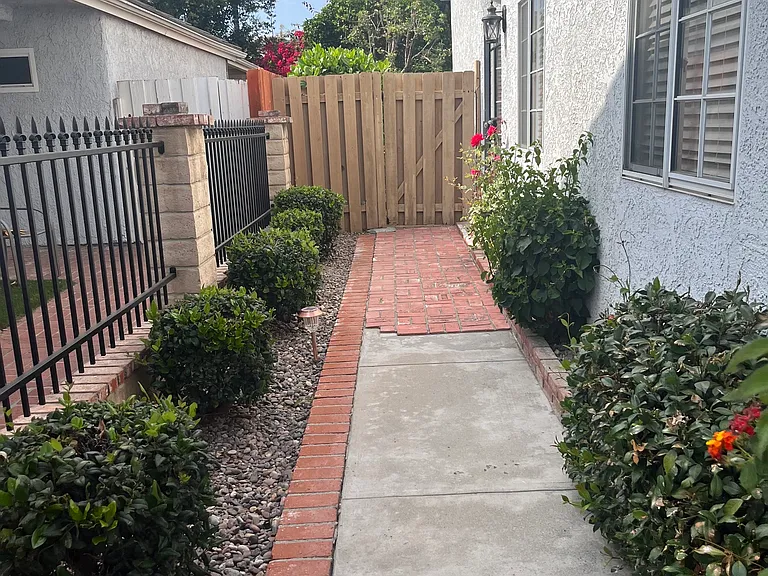 2841 Thicket Pl — Photo 45