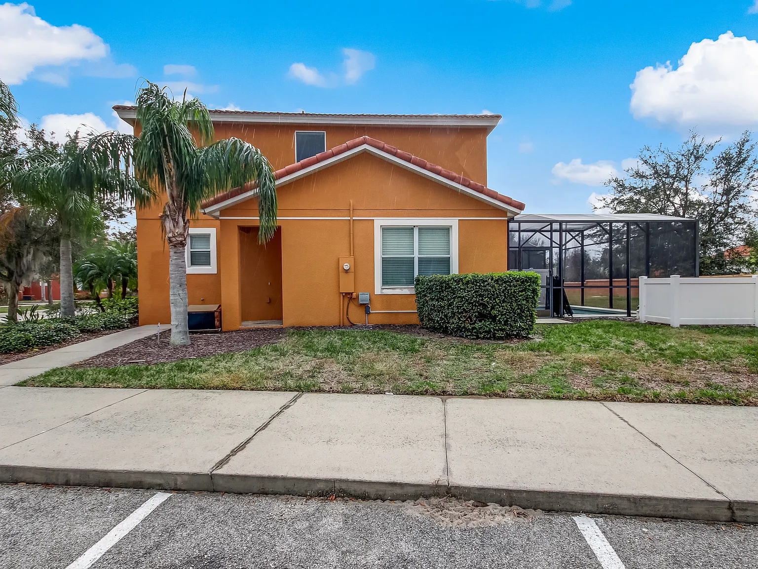 500 Las Fuentes Dr — Photo 4