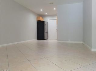 4293 NW 20th Ave, Oakland Park, FL 33309