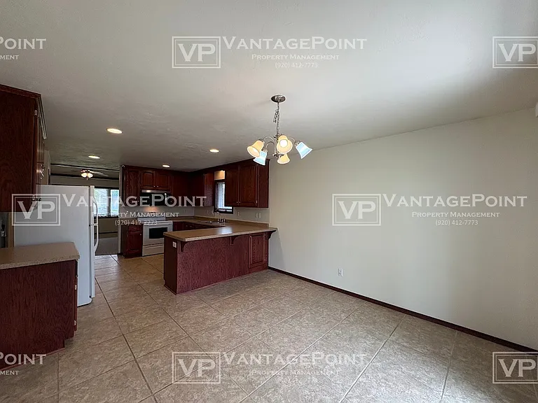 1775 Burgoyne Ct — Photo 5
