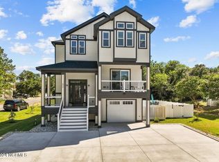 852 Drifting Sands Dr, Corolla, NC 27927