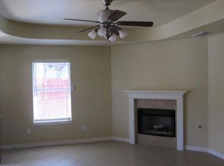 413 NE 35th St, Grand Prairie, TX 75050