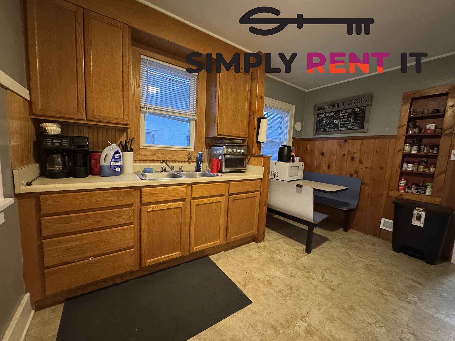 3 Bedroom Home on Campus, Free Parking Available August 1st 2026 — Photo 4