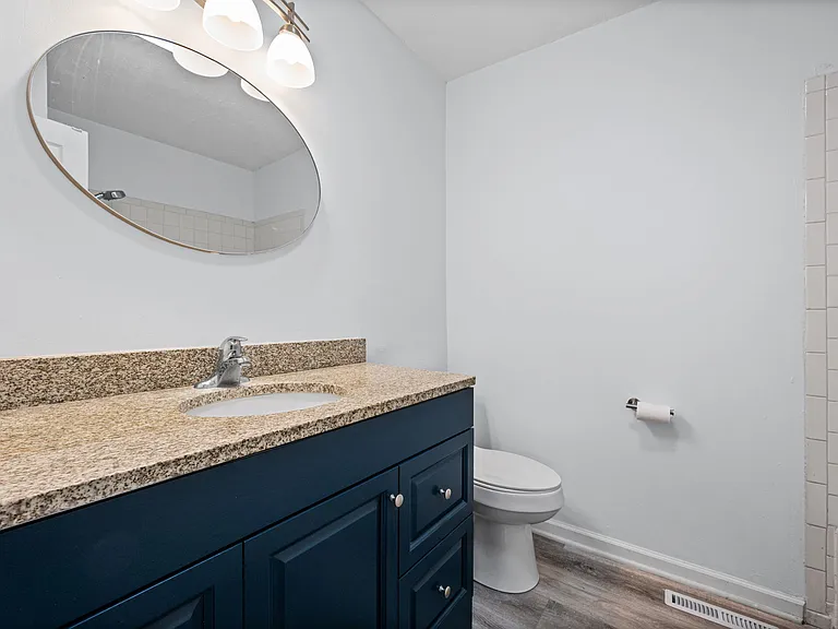 Upper level hallway bathroom