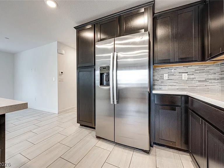 9644 Axel Falls Ave — Photo 19