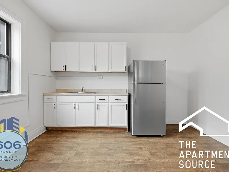 7355 N Damen Ave #4 — Photo 13