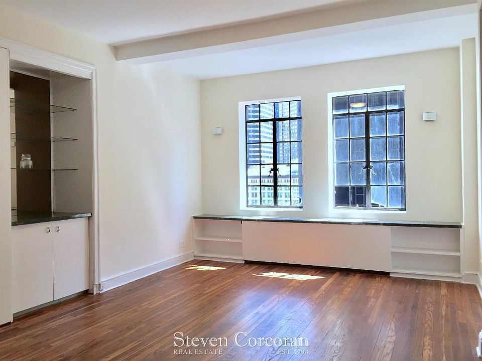 1st image of 5 Tudor City Pl APT 323