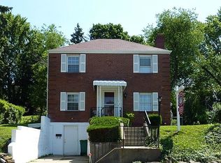 1014 Willow Dr, Pittsburgh, PA