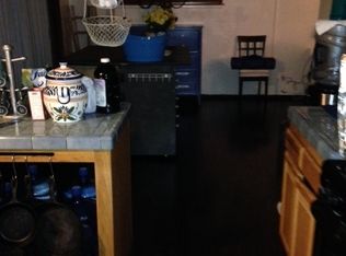 7252 Hatillo Ave, Winnetka, CA 91306