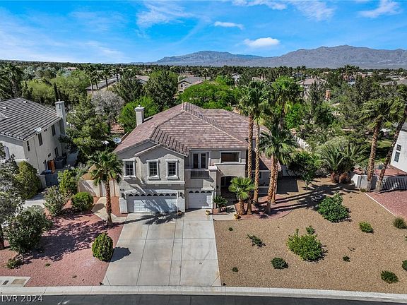 2nd image of 8380 Las Lunas Way