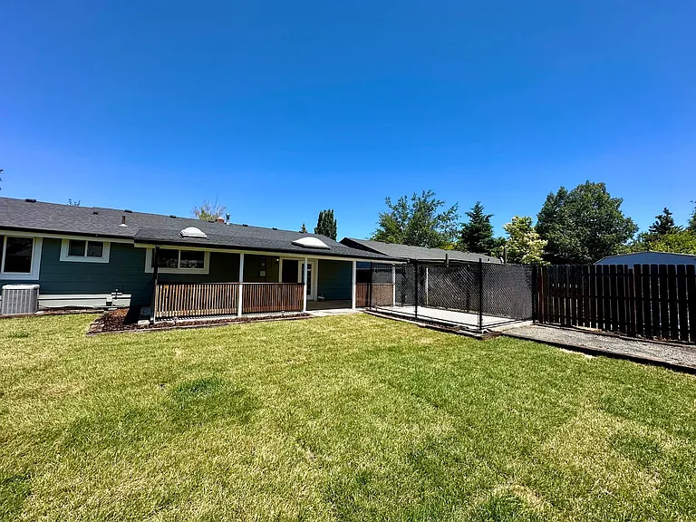 4738 Sturdivant Ave — Photo 20