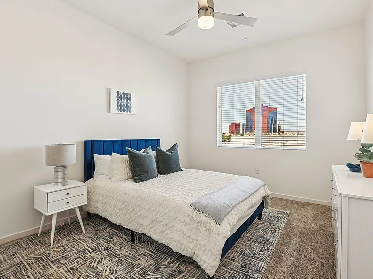 Lura Vegas Apartments — Photo 18