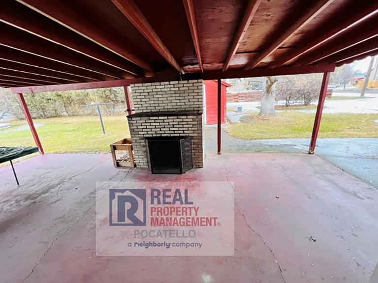 515 S Stout Ave — Photo 15