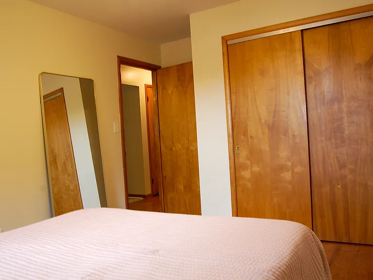 Bedroom #1