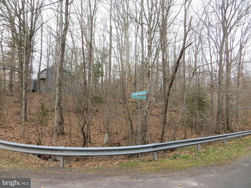 1122 Eastover Pkwy corner of Indian Hills