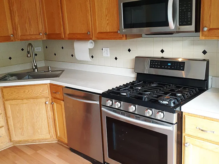 1567 E Citadel Ct — Photo 8