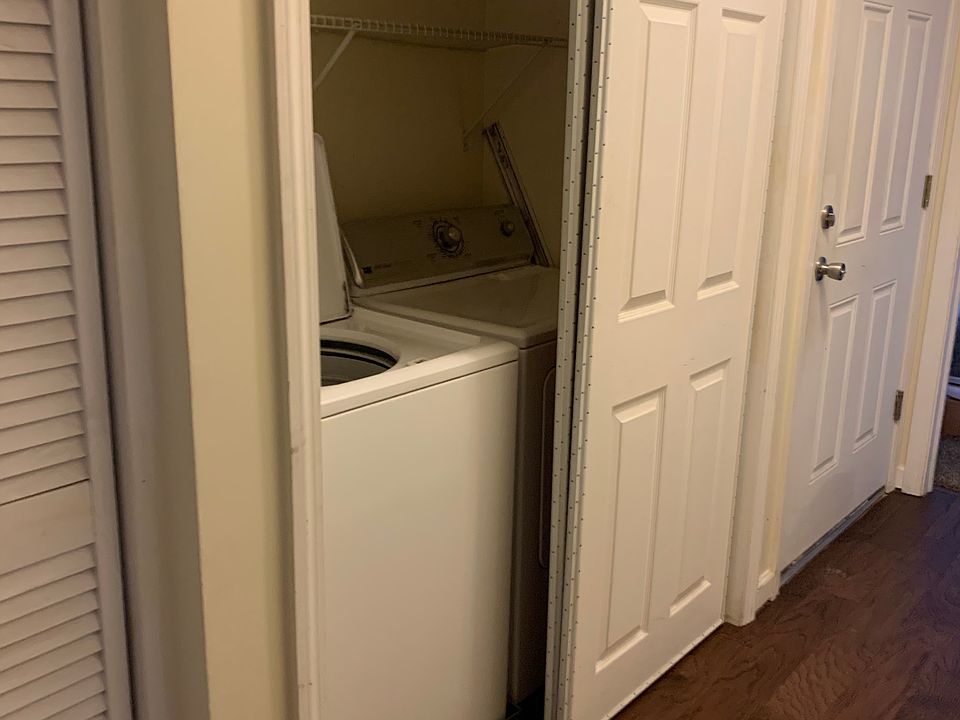 1st image of 107 Pleasant St #3