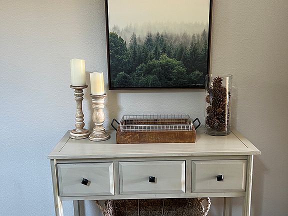 Entry way