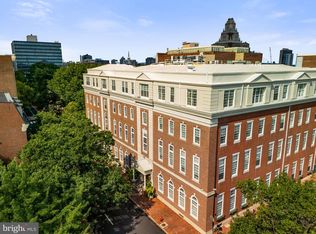 211 S 4th St APT 105, Philadelphia, PA 19106