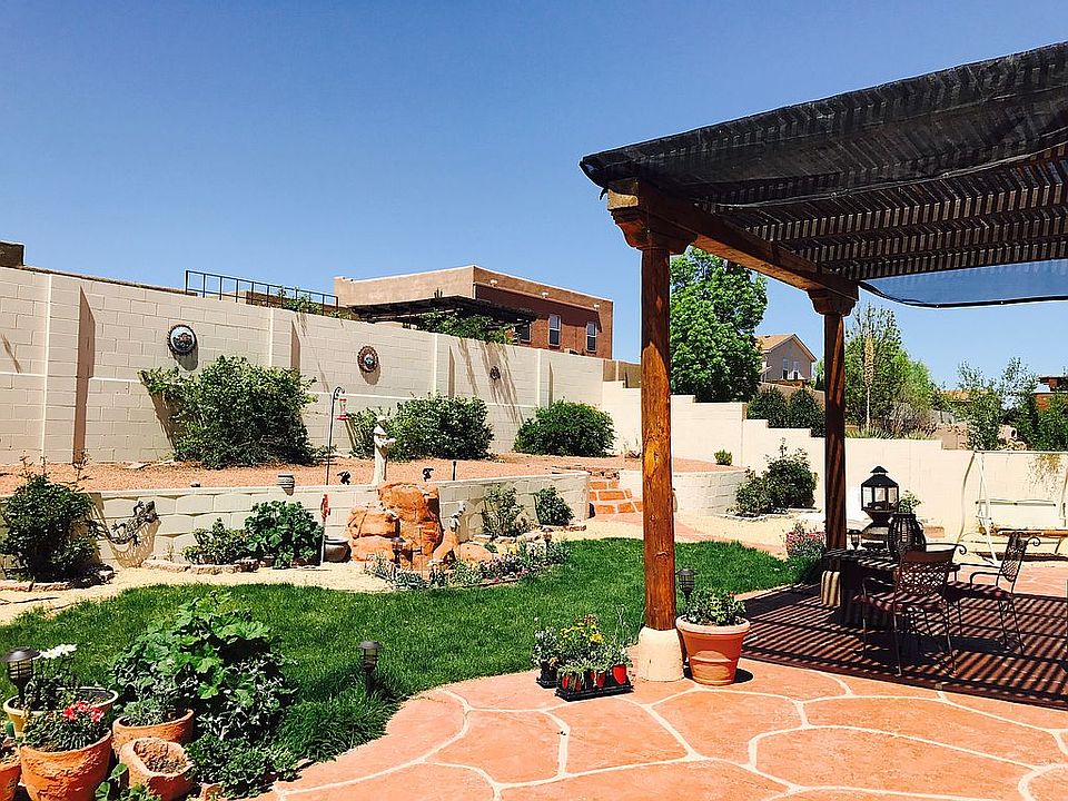 2nd image of 6228 Cielo Grande Dr NE