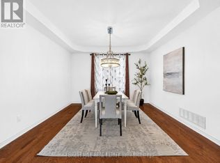 22 McCombe Ln, Vaughan, ON L6A4G2