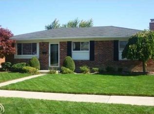 31660 Kenwood Ave, Madison Heights, MI 48071