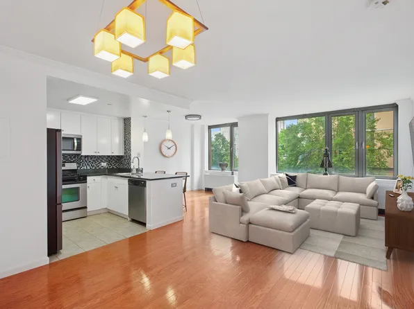 455 Main Street image 1 of 15