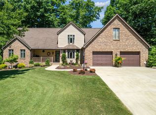 153 Lakewood Rd, Greensburg, PA 15601