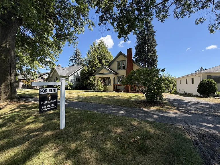 1205 Front St — Photo 4