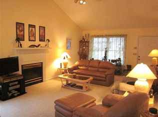 202 Londonberry Dr, Anderson, SC 29621