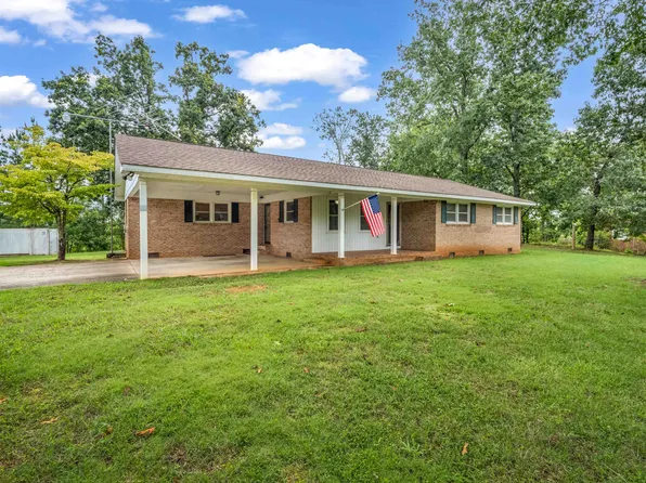 238 Lakeview Dr, Blacksburg, SC 29702