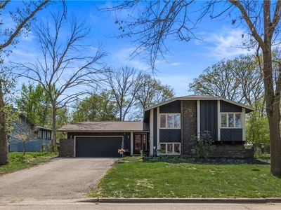 1302 Birch Drive, Hudson, WI, 54016