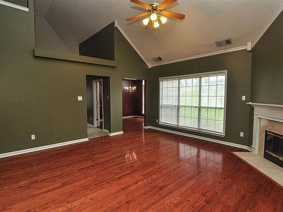 5th image of 60 Oaksedge Dr