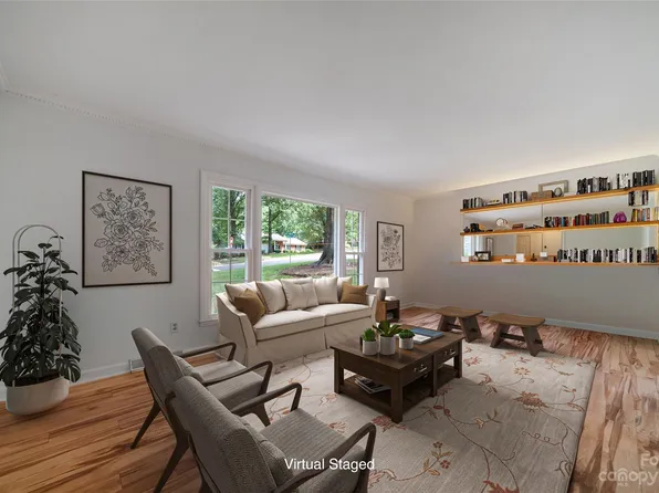 1401 E Barden Rd, Charlotte, NC 28226