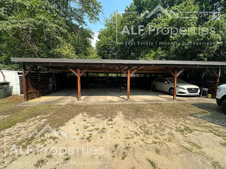 1301 S 10th St #2 — Photo 14