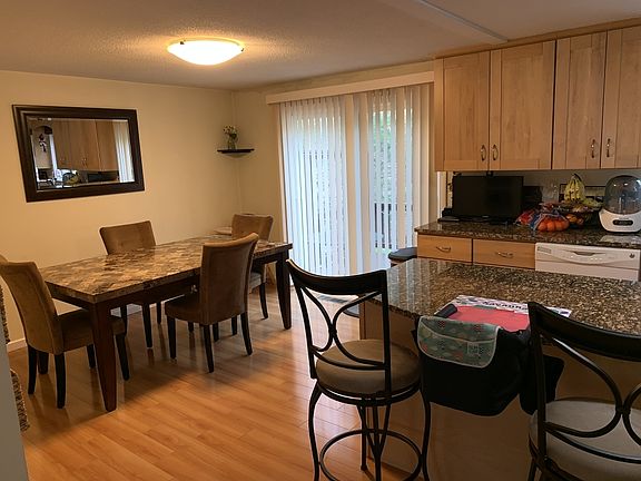 3rd image of 70 Cliffside Dr Unit C