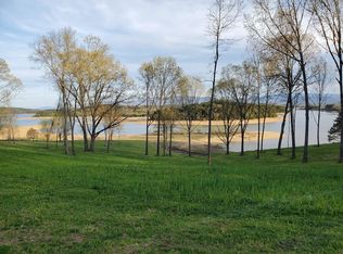 Highway 139, Dandridge, TN 37725