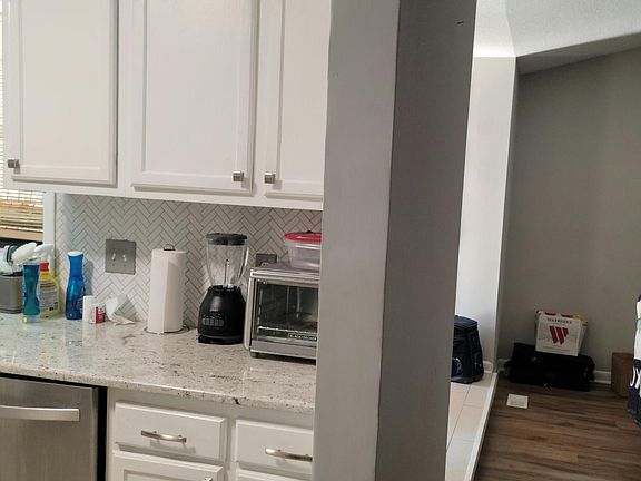 2nd image of 3006 Wetherby Ct #B
