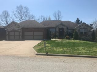 2120 E Hawkins Ct, Ozark, MO 65721