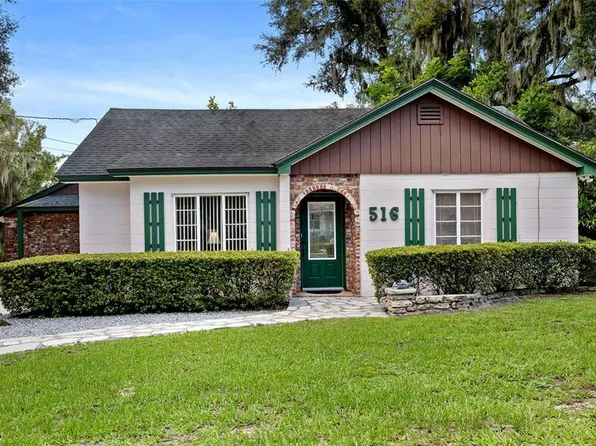 516 E Orange Ave, Mount Dora, FL 32757