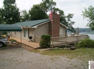 642 Palisades Dr, Eddyville, KY 42038