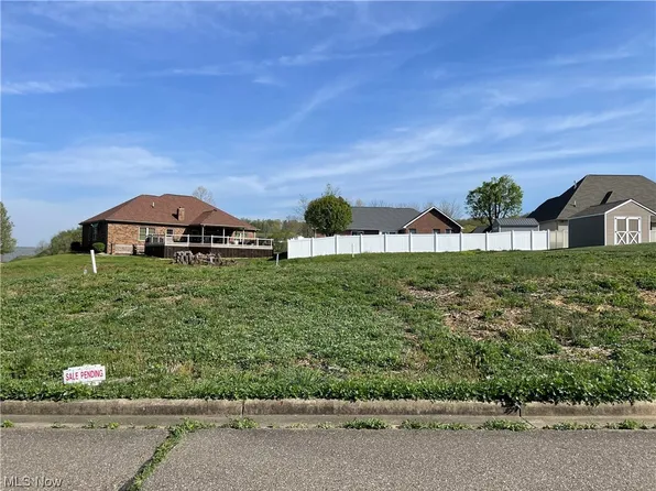 25 Dipino Dr, Colliers, WV 26035