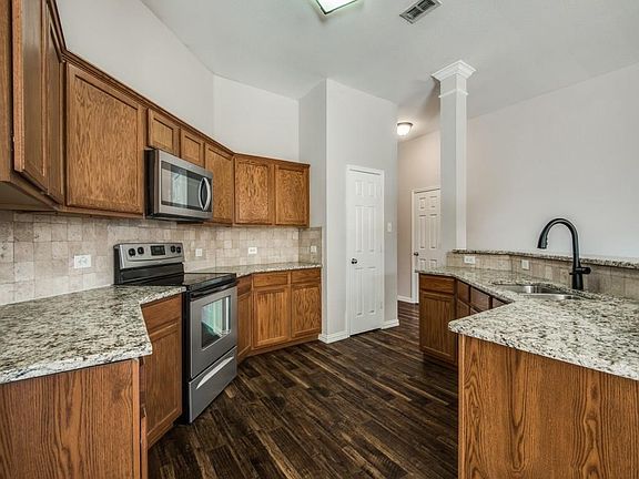 4th image of 5618 Valhalla Dr