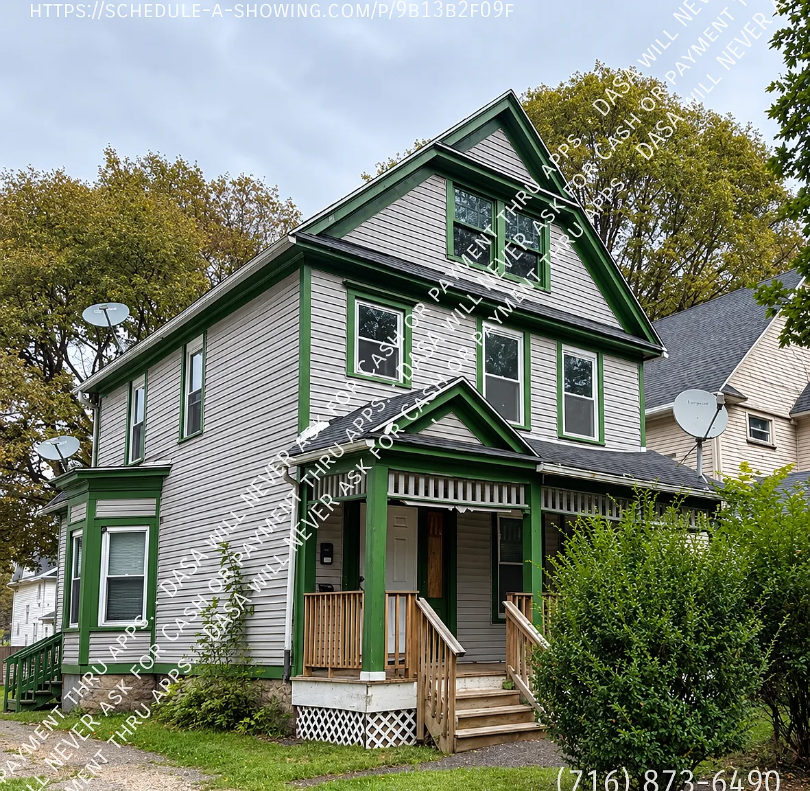 504 Hayward Upper - 2 Bed / 1 Bath — Photo 1